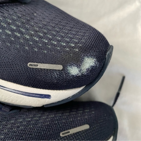 Brooks Ghost 14 Blue purple Size Women's 9 - Picture 8 of 8